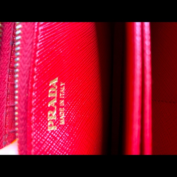 Prada Saffiano long zipper wallet - Picture 4 of 13